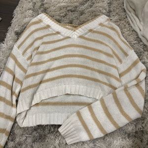 American Eagle sweater